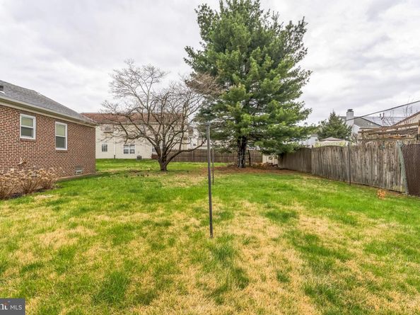 1718 Rhawn Street, Philadelphia PA 19111