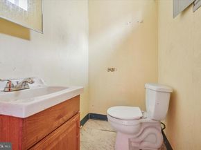 2205 Island Road, Philadelphia PA 19142