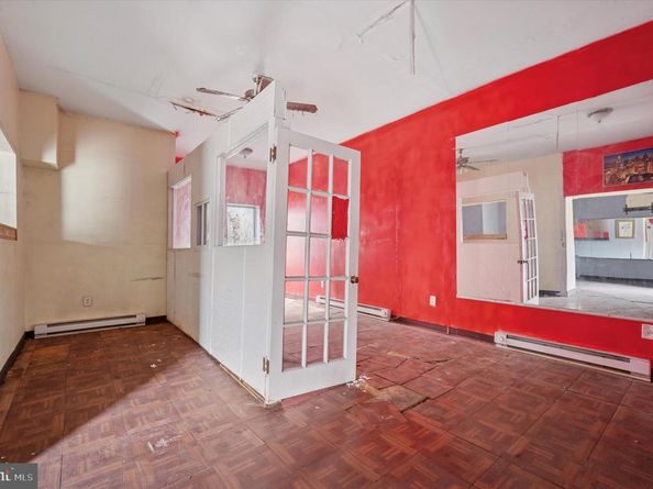 2205 Island Road, Philadelphia PA 19142