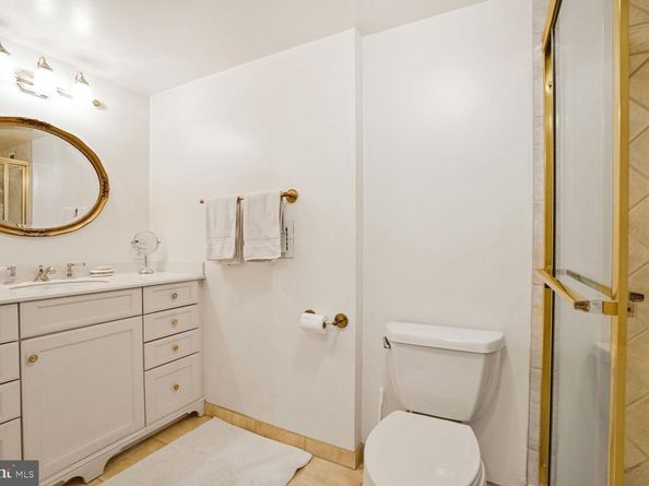 5500 Friendship Boulevard 1423N & 1424N, Chevy Chase MD 20815