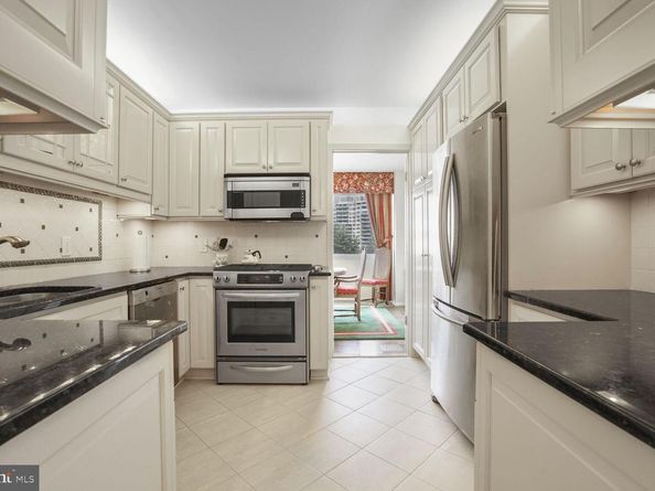 5500 Friendship Boulevard 1423N & 1424N, Chevy Chase MD 20815