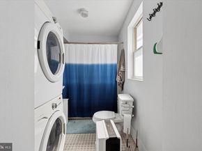 903 S 13TH Street, Philadelphia PA 19147
