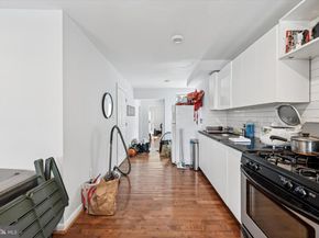 903 S 13TH Street, Philadelphia PA 19147
