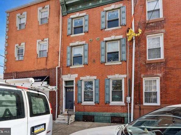 903 S 13TH Street, Philadelphia PA 19147
