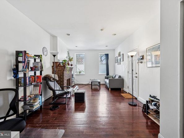 903 S 13TH Street, Philadelphia PA 19147