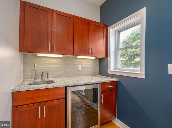 2447 Montrose Street, Philadelphia PA 19146