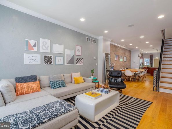 2447 Montrose Street, Philadelphia PA 19146