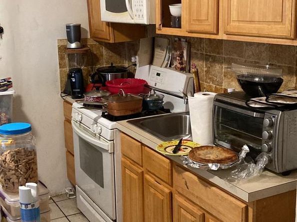 224 E Dorset Street, Philadelphia PA 19119