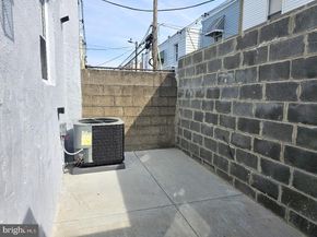 1555 S Hollywood Street, Philadelphia PA 19146