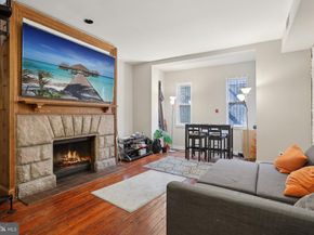 1017 Spruce Street D, Philadelphia PA 19107