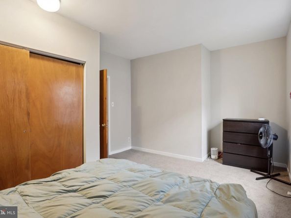 1017 Spruce Street D, Philadelphia PA 19107