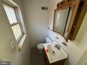 2710 N 19TH Street, Philadelphia PA 19132