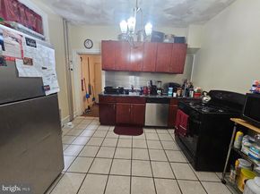 5704 Sprague Street, Philadelphia PA 19138