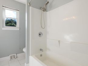 448 W Bristol Road, Southampton PA 18966