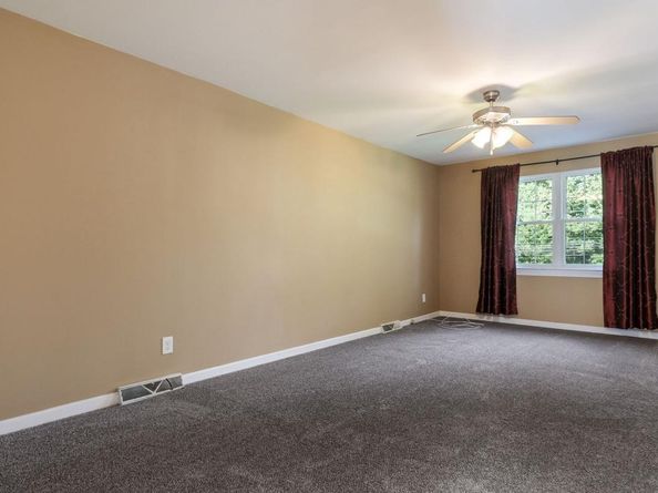 448 W Bristol Road, Southampton PA 18966