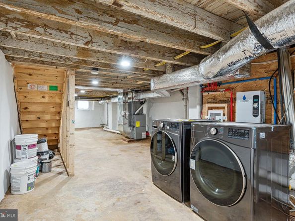 207 S 58TH Street, Philadelphia PA 19139