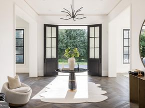 1102 Chain Bridge Road, Mclean VA 22101