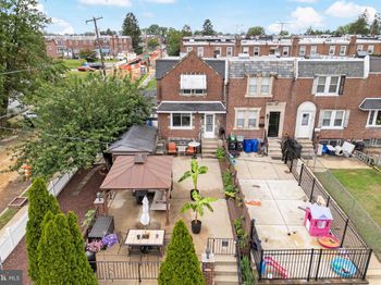 3438 Decatur Street