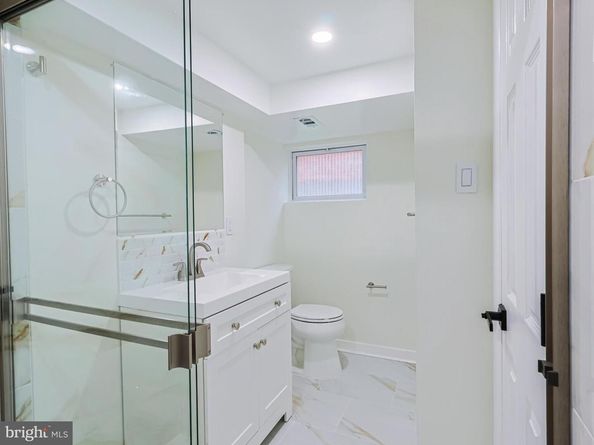 8823 Roosevelt Boulevard, Philadelphia PA 19152