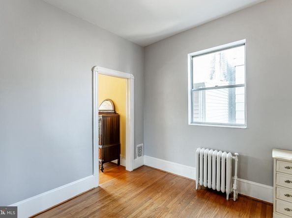 2440 S 13TH Street, Philadelphia PA 19148