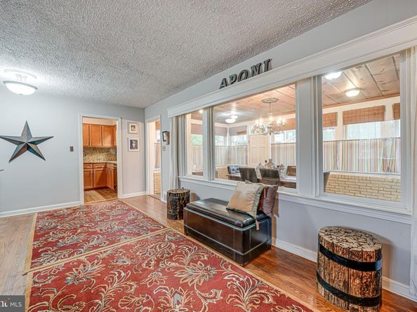 8536 Aponi Road, Vienna VA 22180