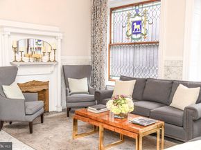 1811 Chestnut Street 404, Philadelphia PA 19103