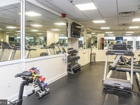 1811 Chestnut Street 404, Philadelphia PA 19103