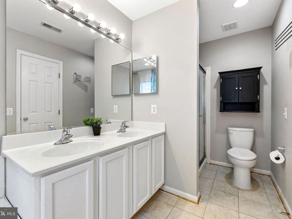 13503 Bannacker Place, Herndon VA 20171