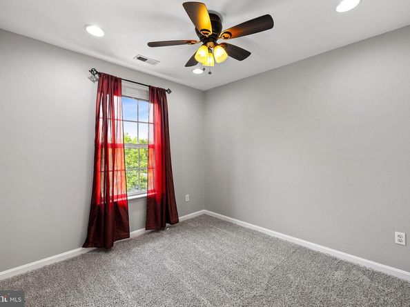 13503 Bannacker Place, Herndon VA 20171