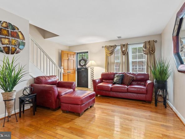 3817 V Street SE, Washington DC 20020