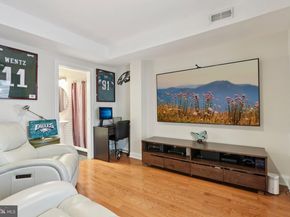 929 S 18TH Street, Philadelphia PA 19146