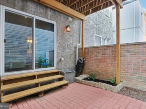 929 S 18TH Street, Philadelphia PA 19146