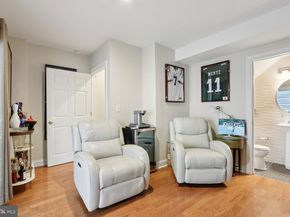 929 S 18TH Street, Philadelphia PA 19146