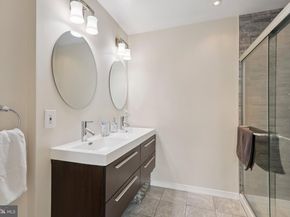 929 S 18TH Street, Philadelphia PA 19146