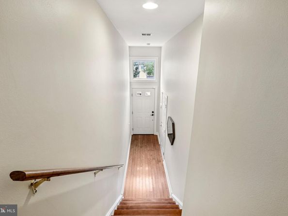 929 S 18TH Street, Philadelphia PA 19146