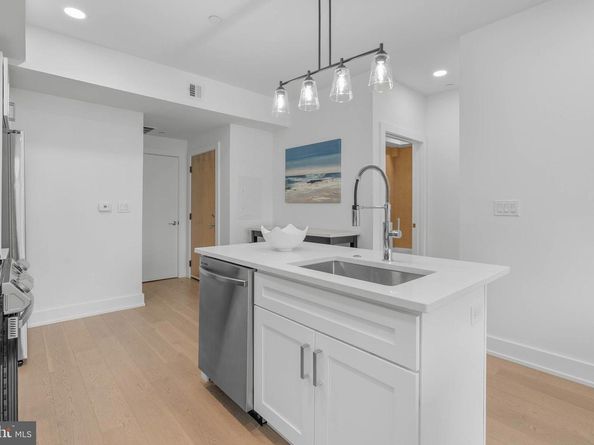 950 N 2nd Street 2, Philadelphia PA 19123