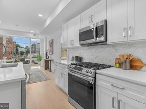 950 N 2nd Street 2, Philadelphia PA 19123