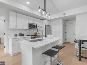 950 N 2nd Street 2, Philadelphia PA 19123