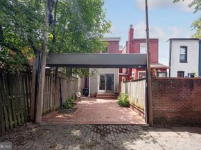 21 7TH Street NE, Washington DC 20002