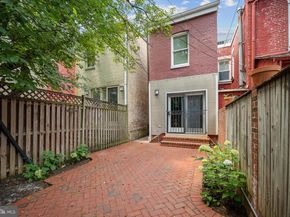 21 7TH Street NE, Washington DC 20002