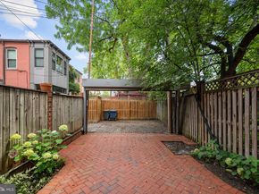 21 7TH Street NE, Washington DC 20002