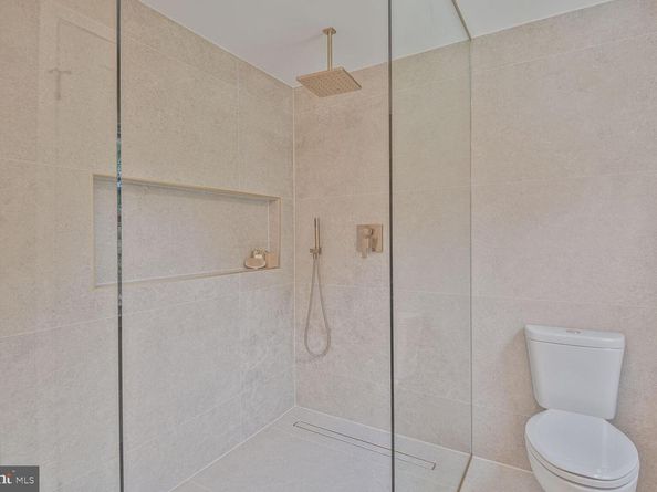 8328 Tuckerman Lane, Potomac MD 20854