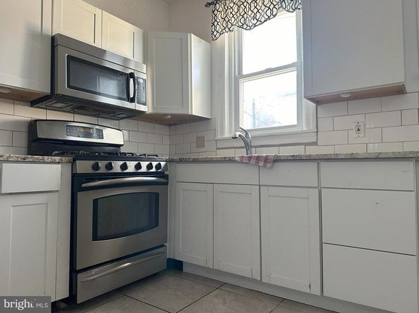 5627 Larchwood Avenue, Philadelphia PA 19143