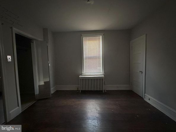 5627 Larchwood Avenue, Philadelphia PA 19143