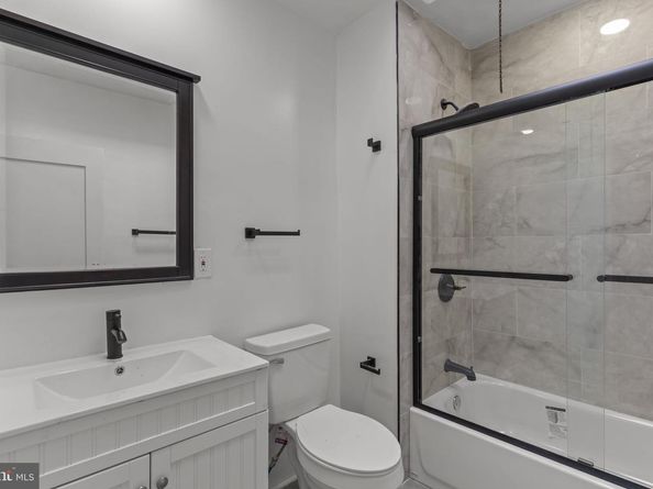 252 E Albanus Street, Philadelphia PA 19120