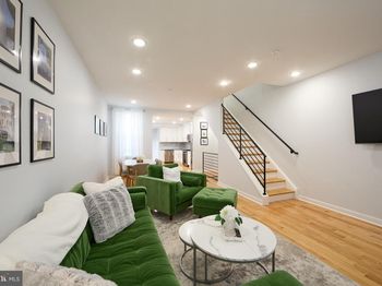 2019 W Girard Avenue