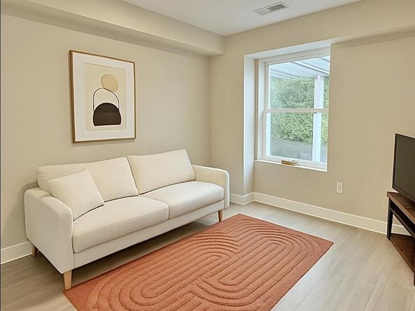 1806 D Street NE 1, Washington DC 20002