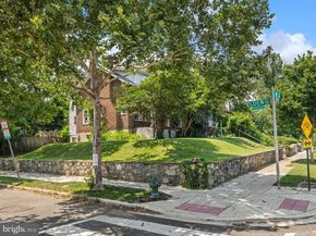 7200 8TH Street NW, Washington DC 20012