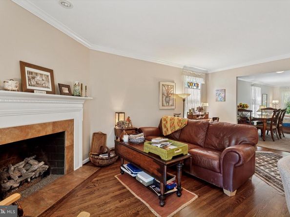 40 Parkridge Drive 40, Bryn Mawr PA 19010