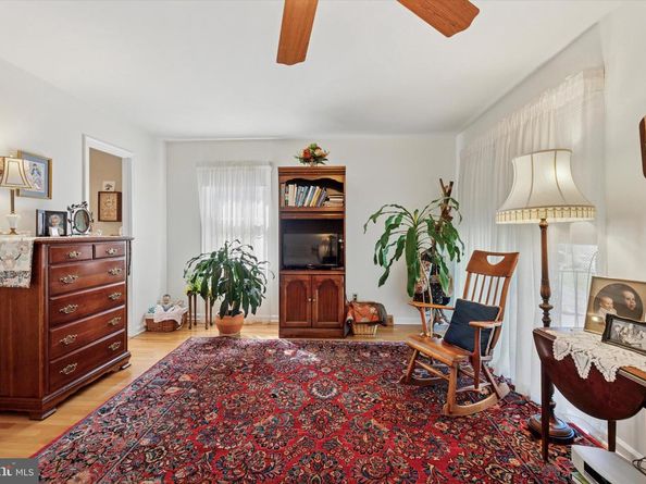 40 Parkridge Drive 40, Bryn Mawr PA 19010